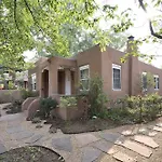 Don Gaspar Inn